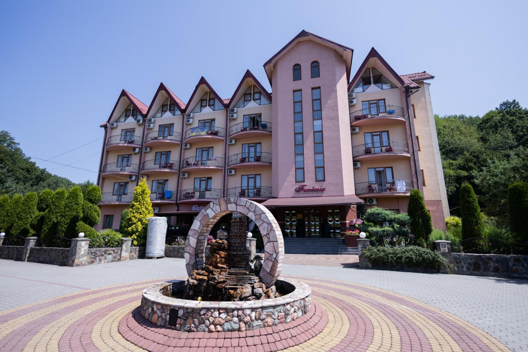Fantasia 酒店 Polyana (Transcarpathia)